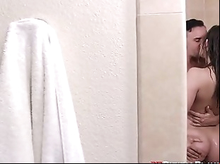 The Breakup - DigitalPlayground - 5 min HD